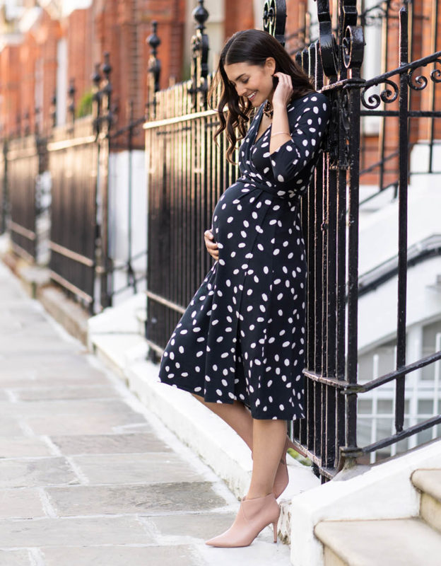 Second Trimester Fashion Tips: How to Dress a Baby Bump